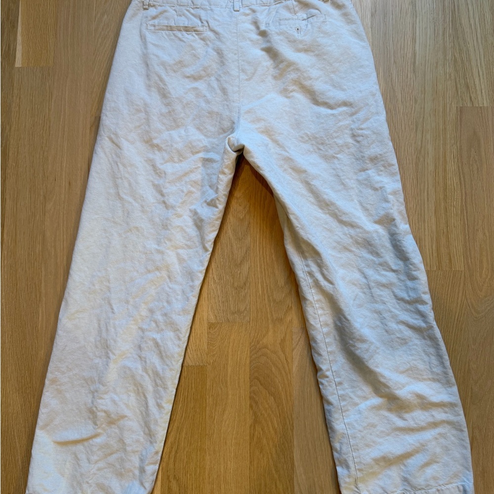 Banana Republic Men's Light Tan Linen Traveler Chinos - 35x32”